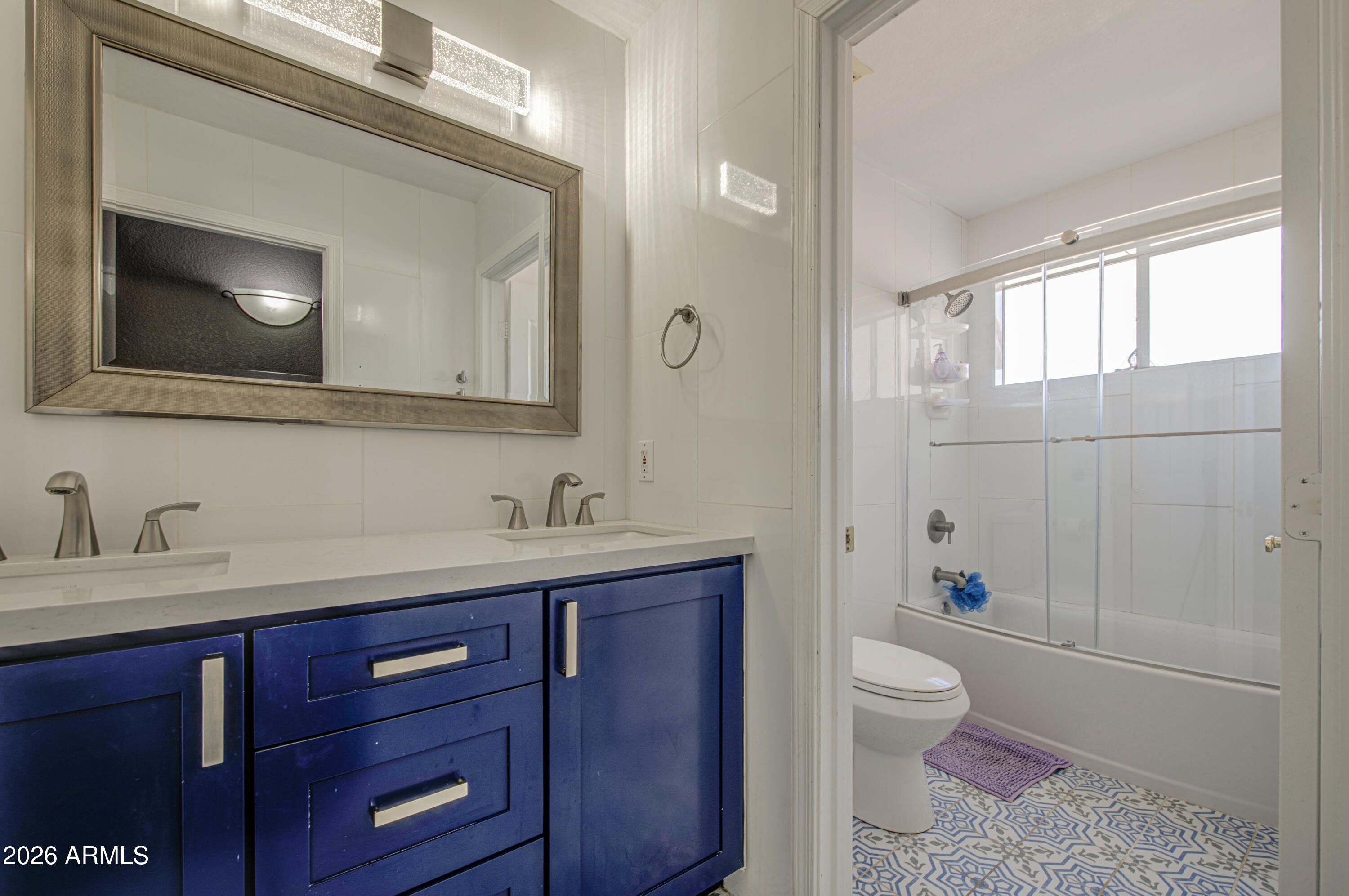 12403 West Monte Vista Road Avondale, AZ 85392 - Photo 44 of 63 Bathroom 2-pic 2