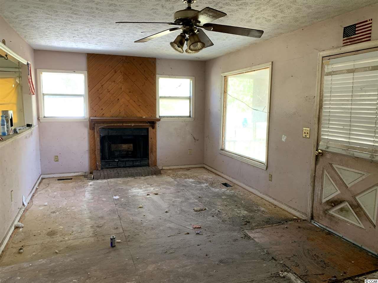 2072 Martin Street Loris, SC 29569 - Photo 3 of 5 Gallery Image 3