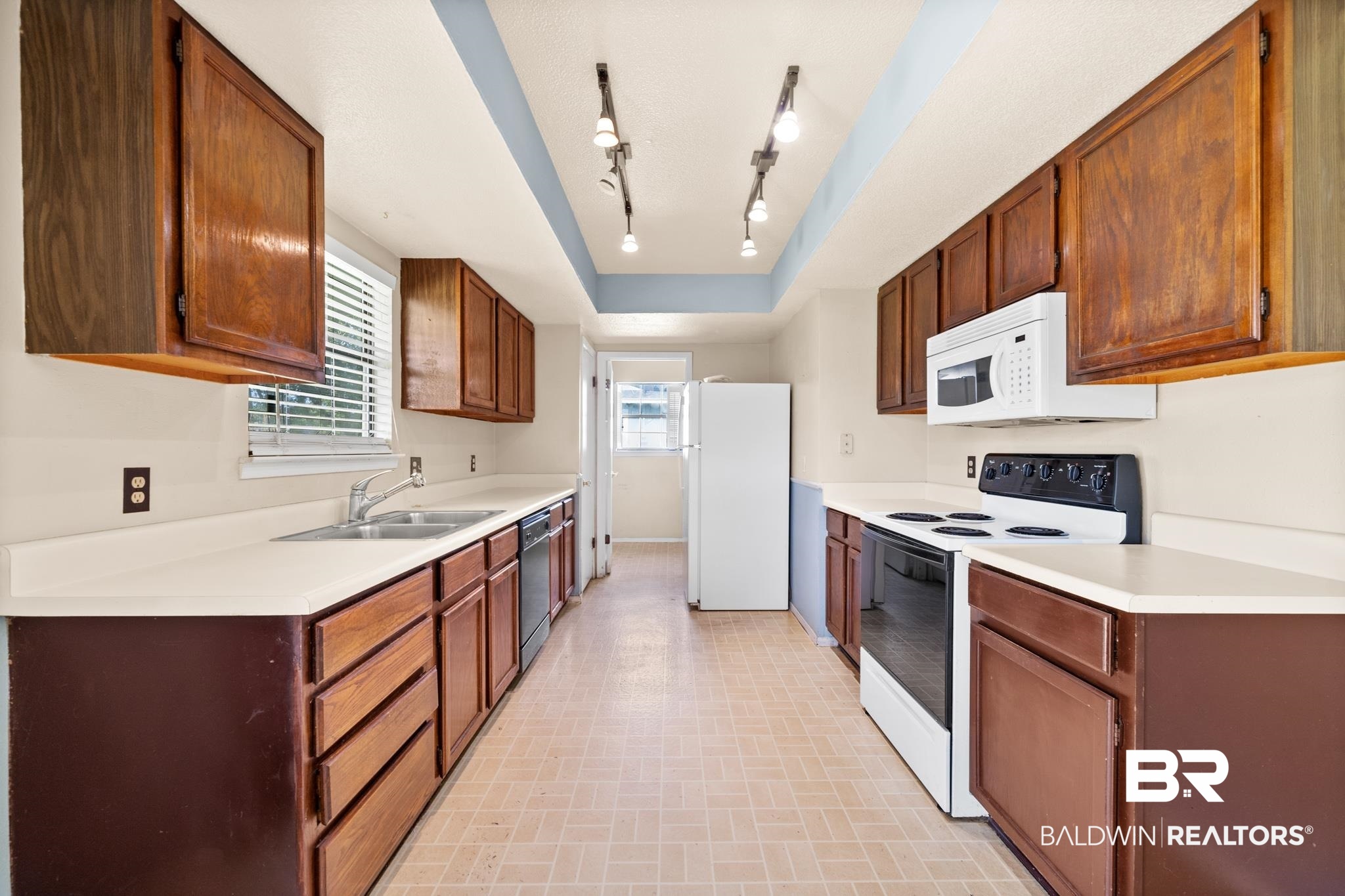 505 Linda Court Foley, AL 36535 - Photo 7 of 17 Gallery Image 7