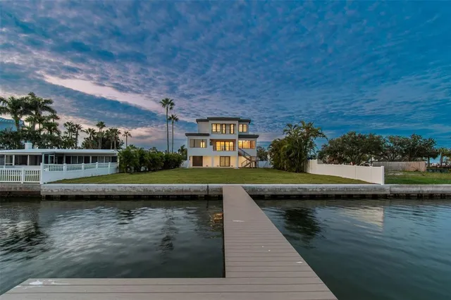 $20,000 | 3 Treasure Lane, Treasure Island, FL 33706