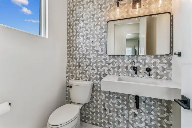 $20,000 | 3 Treasure Lane, Treasure Island, FL 33706