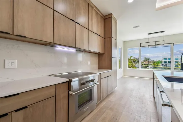 $20,000 | 3 Treasure Lane, Treasure Island, FL 33706