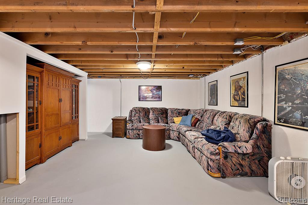 321 Gilmour Road Leonard, MI 48367 - Photo 47 of 66