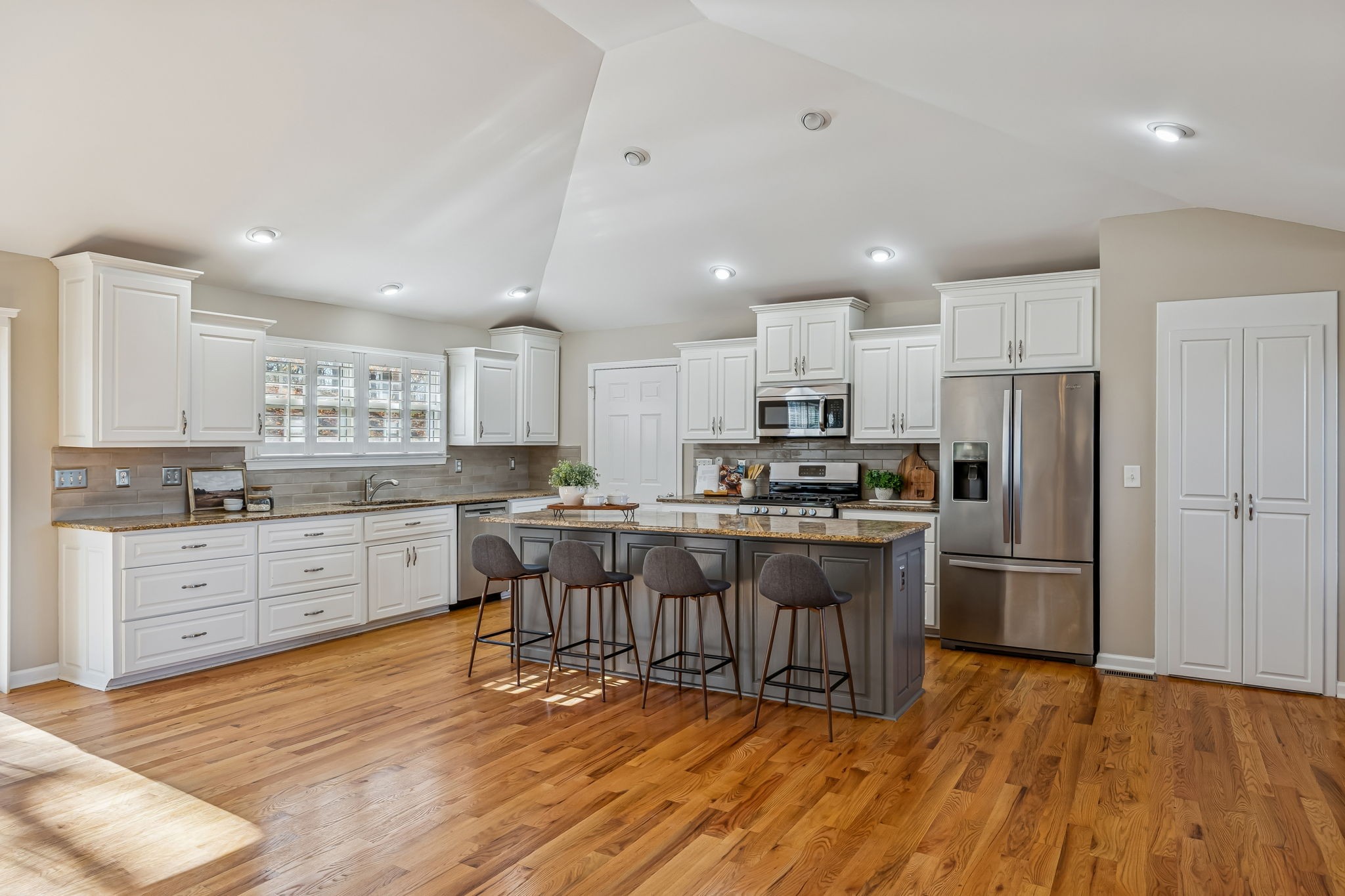 1549 Heller Ridge Spring Hill, TN 37174 - Photo 15 of 61 Gallery Image 15