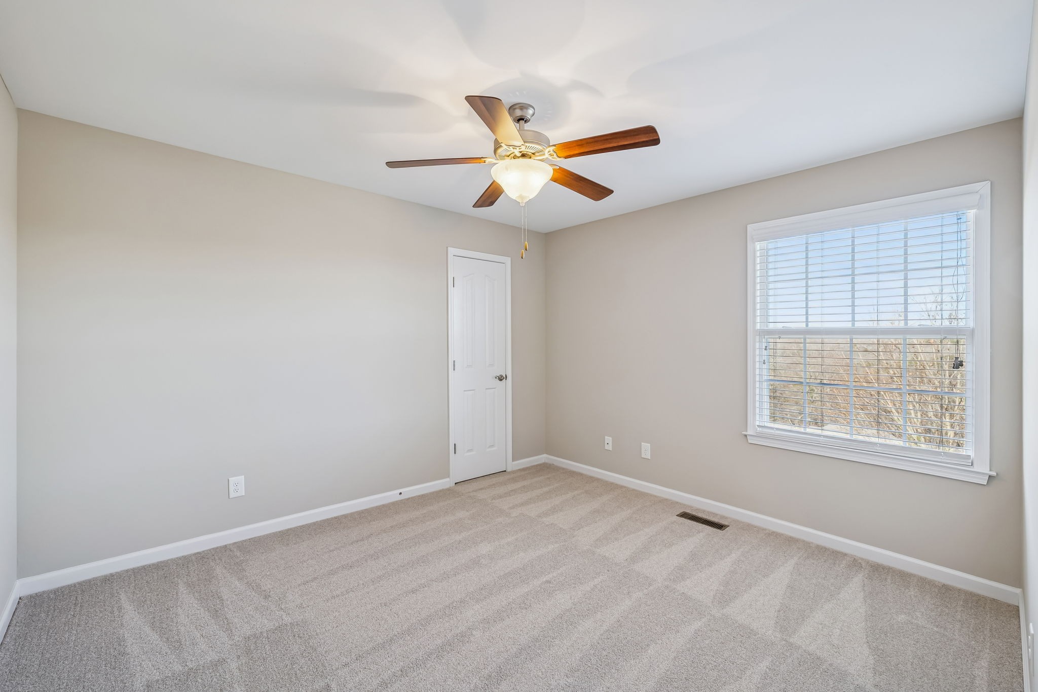 1549 Heller Ridge Spring Hill, TN 37174 - Photo 39 of 61 Gallery Image 39