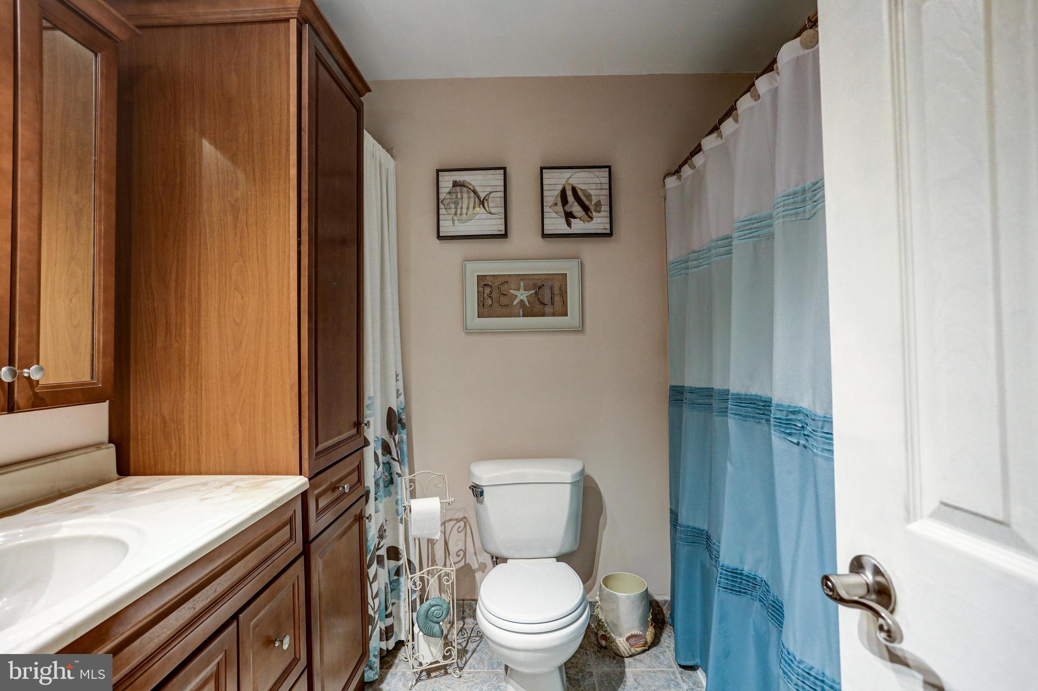 22 Fitzwatertown Road, Unit E11 Willow Grove, PA 19090 - Photo 28 of 35