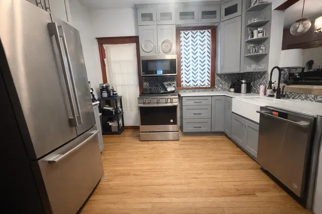 $249,000 | 603 Douglas Avenue, Elgin, IL 60120