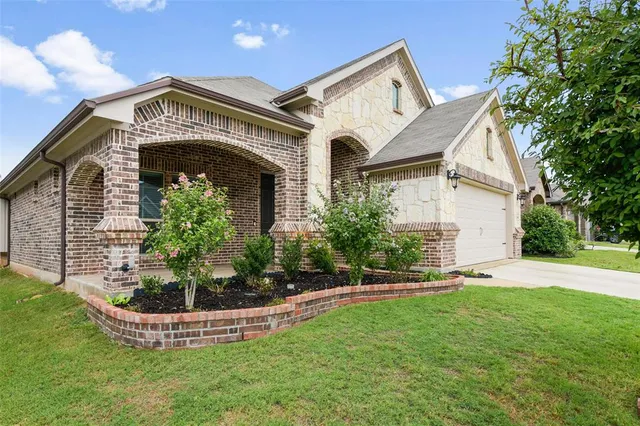 $335,000 | 6348 Battle Mountain Trail, Fort Worth, TX 76179