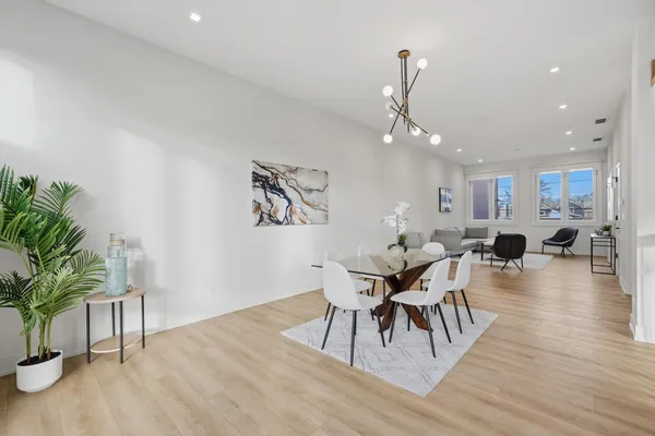 $975,000 | 4200 West Belmont Avenue, Chicago, IL 60641
