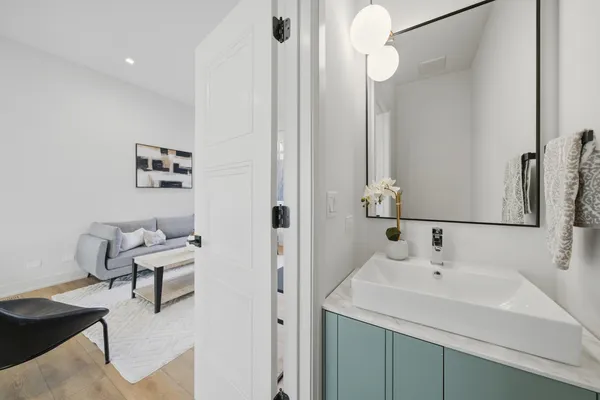 $975,000 | 4200 West Belmont Avenue, Chicago, IL 60641