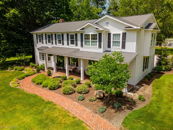 $925,000 | 7320 Samuel Lord Drive, Chagrin Falls, OH 44023