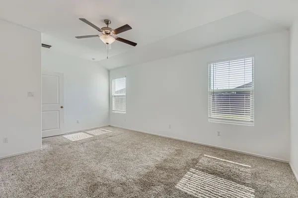 $2,175 | 128 Concho Brook Bend, Georgetown, TX 78626