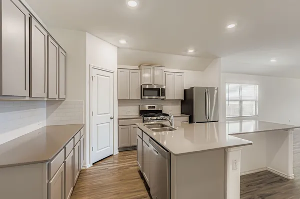 $2,175 | 128 Concho Brook Bend, Georgetown, TX 78626