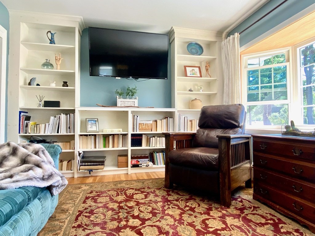 82 Bigelow Road Lancaster, MA 01523 - Photo 6 of 28