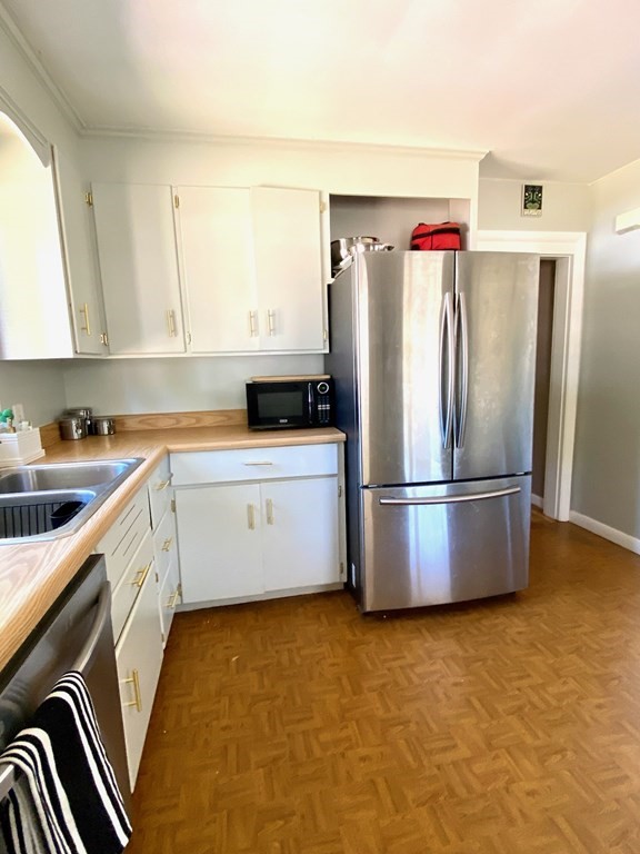 82 Bigelow Road Lancaster, MA 01523 - Photo 9 of 28