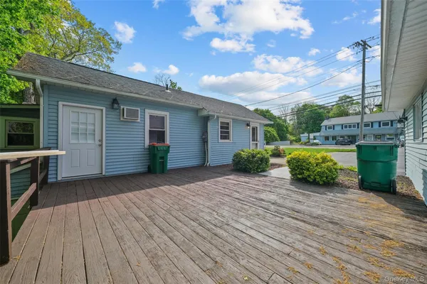 a view of a backyard of the house