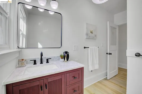 $725,000 | 5718 Adeline Street, Oakland, CA 94608