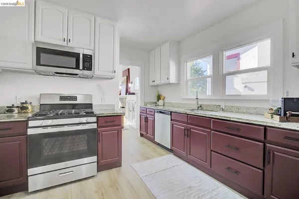 $725,000 | 5718 Adeline Street, Oakland, CA 94608