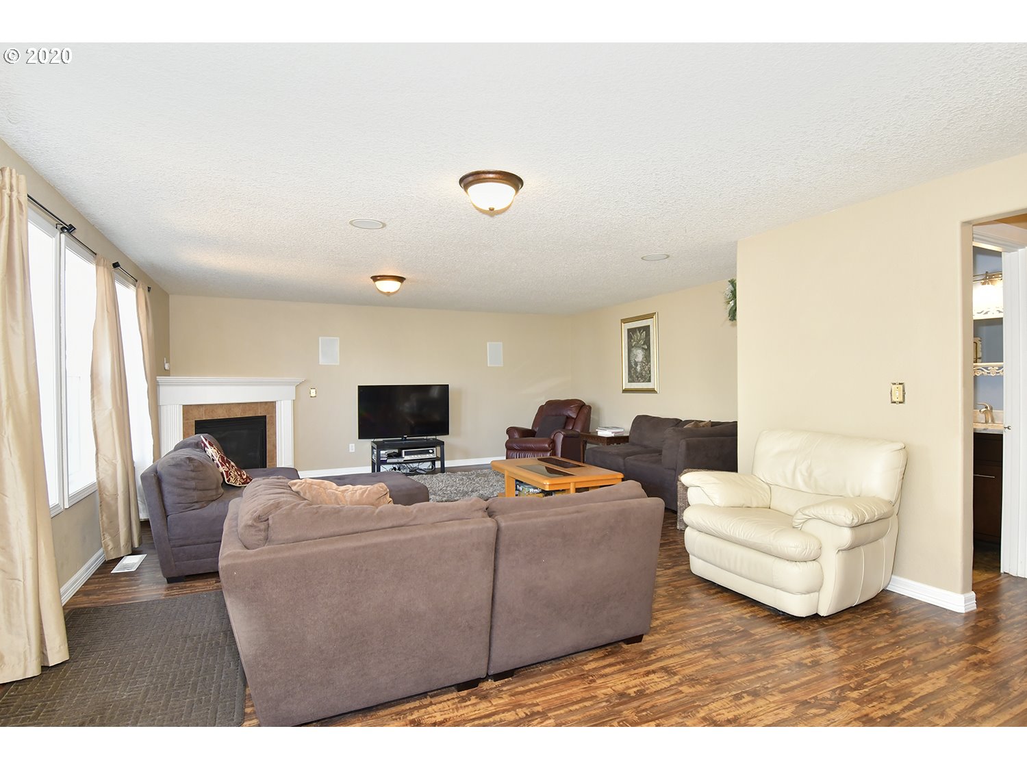 1912 North Falcon Drive Ridgefield, WA 98642 - Photo 6 of 23 Gallery Image 6