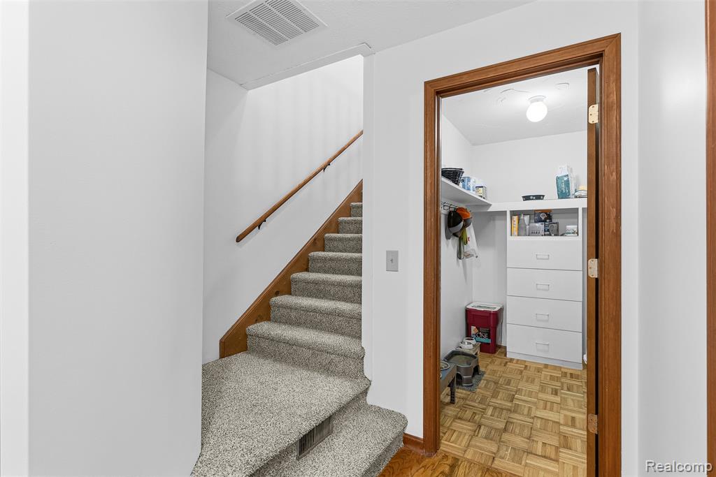 6699 Lansing Road Durand, MI 48429 - Photo 26 of 53