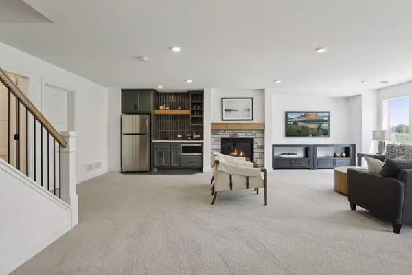 $1,310,052 | 4704 Ogden Trail Lane North, Stillwater, MN 55082