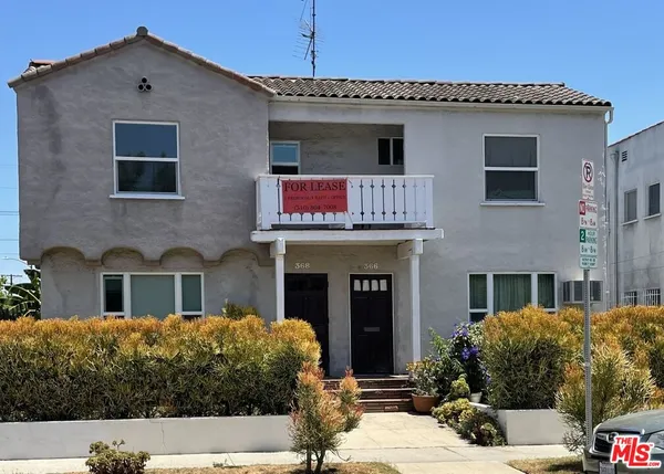 $2,595 | 368 North Genesee Avenue, Unit B, Los Angeles, CA 90036