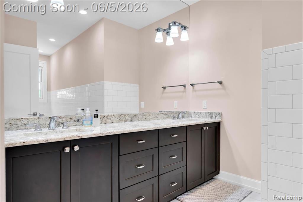 195 Baldwin Road Birmingham, MI 48009 - Photo 44 of 76