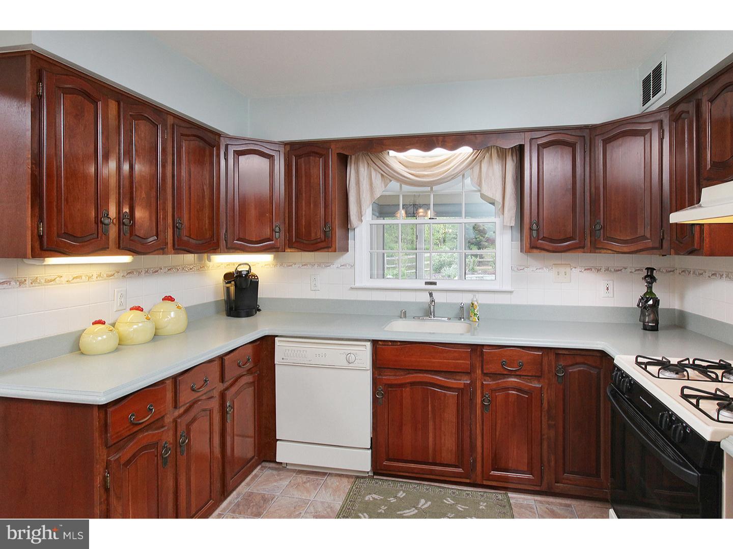 107 Sherwin Road Mullica Hill, NJ 08062 - Photo 11 of 24 Gallery Image 11