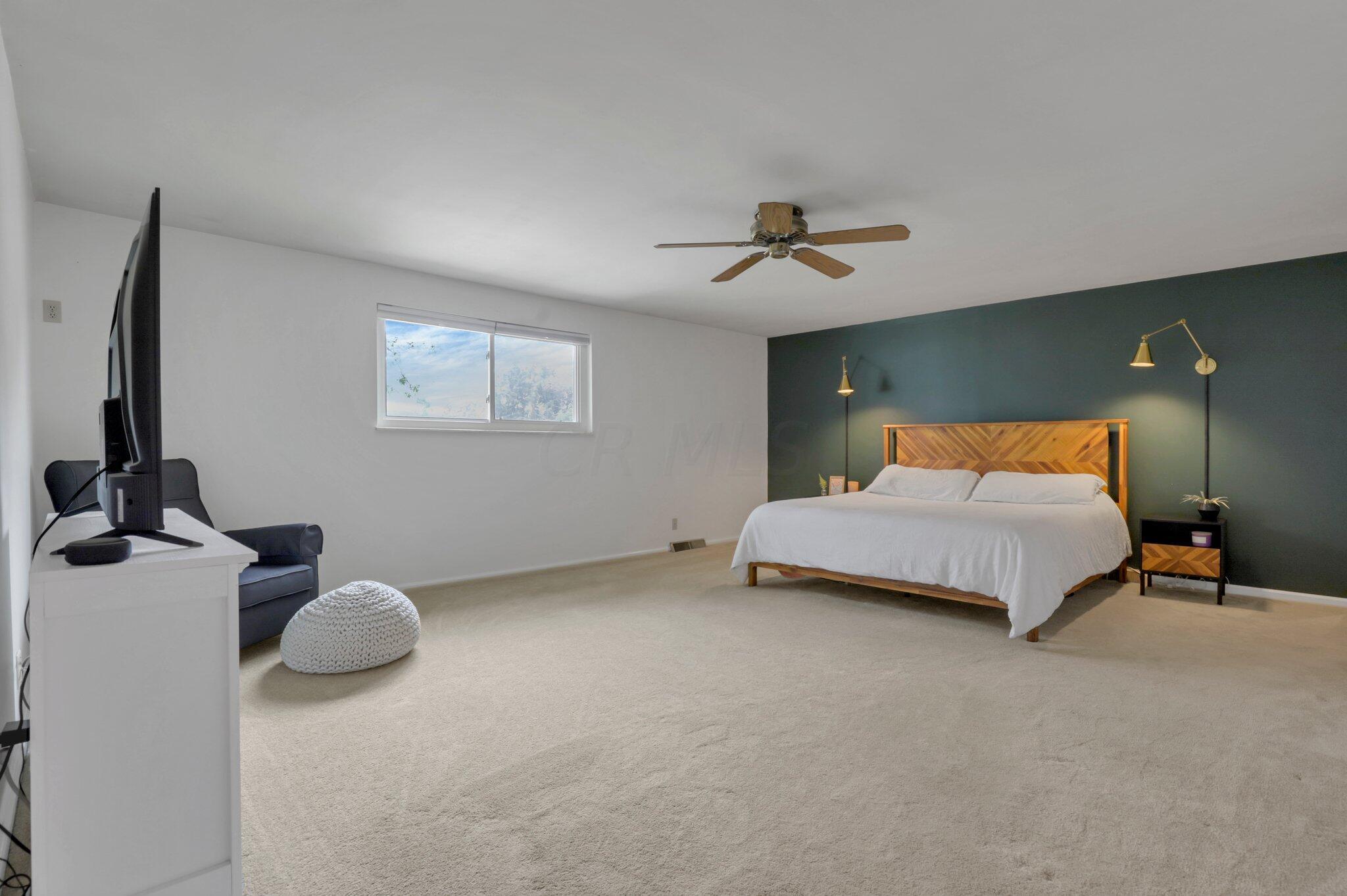 188 Landover Road Columbus, OH 43230 - Photo 29 of 65 Primary Suite