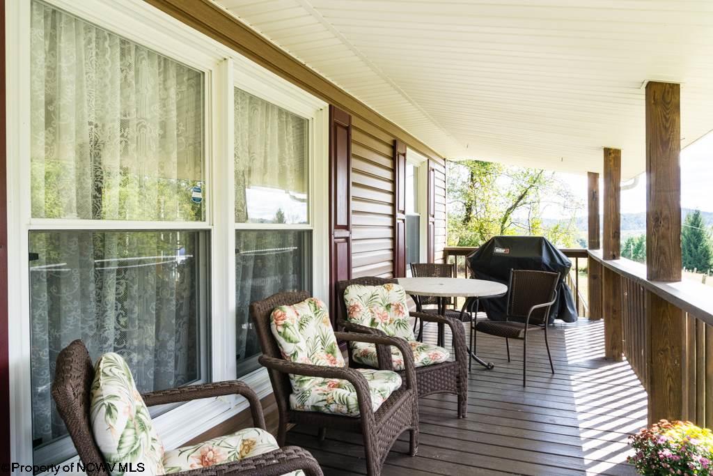 313 Levels Road Fairmont, WV 26554 - Photo 2 of 20 Gallery Image 2