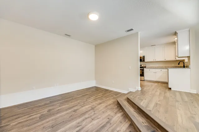 $299,999 | 3005 Lillie Street, Crestview, FL 32539