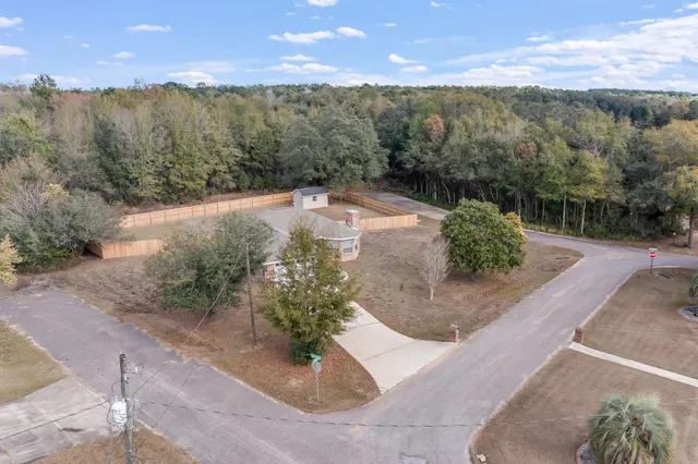 $299,999 | 3005 Lillie Street, Crestview, FL 32539