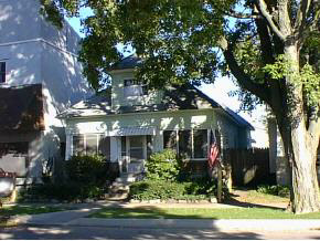 813 Monroe Street Rochester, IN 46975 - Photo 1 of 1