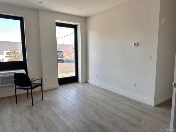 $3,695 | 362 West Merrick Road, Unit 101, Valley Stream, NY 11580