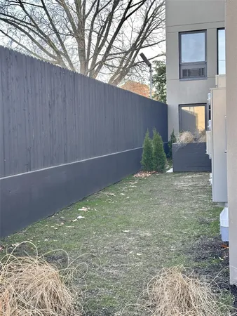 $3,695 | 362 West Merrick Road, Unit 101, Valley Stream, NY 11580