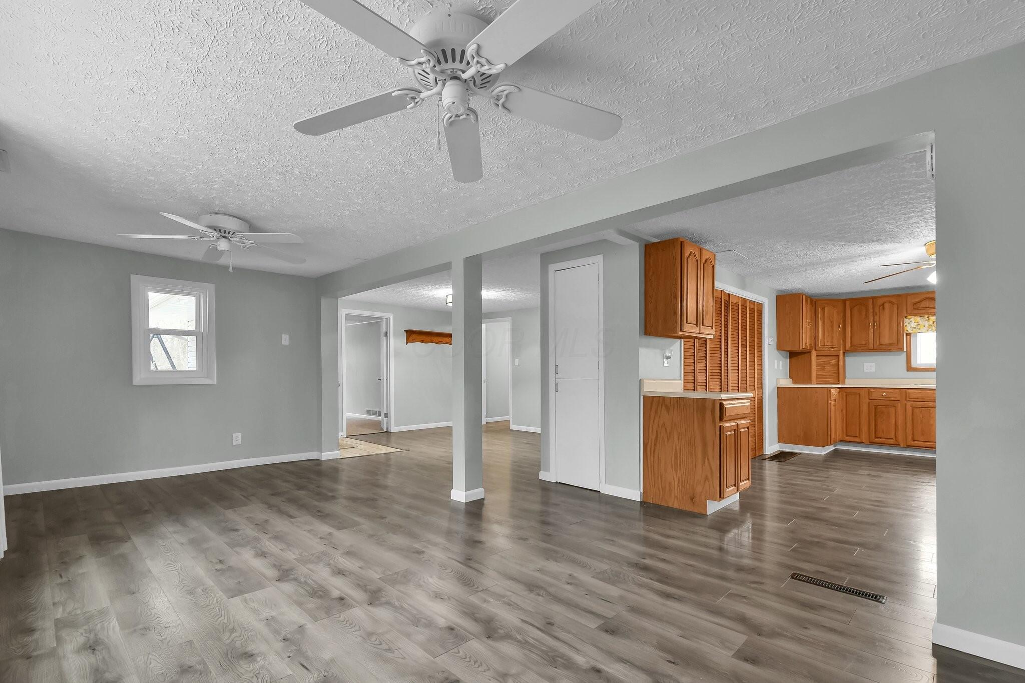 8091 Jacksontown Road Heath, OH 43056 - Photo 7 of 29 Jacksontown.ViewOfKitchen