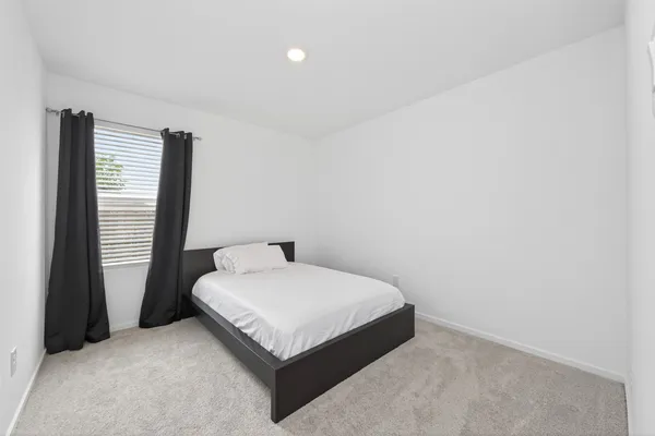 $2,000 | 10720 Ellerston Road, Cleveland, TX 77327
