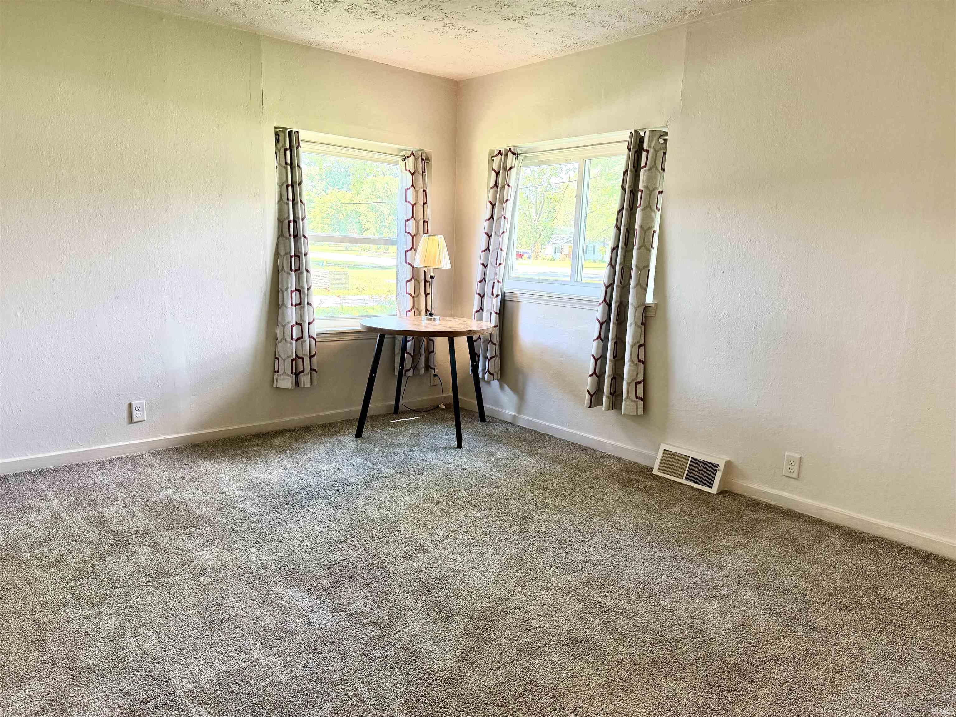 7401 Bluffton Road Fort Wayne, IN 46809 - Photo 7 of 14