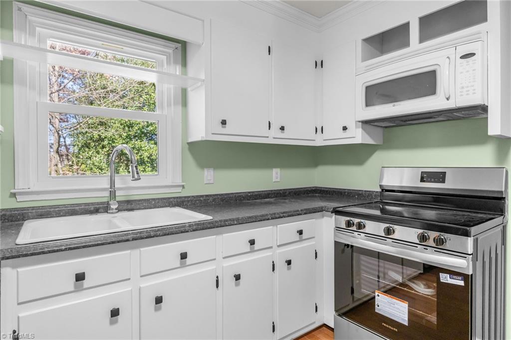 5195 Pine Hall Road Walnut Cove, NC 27052 - Photo 18 of 45