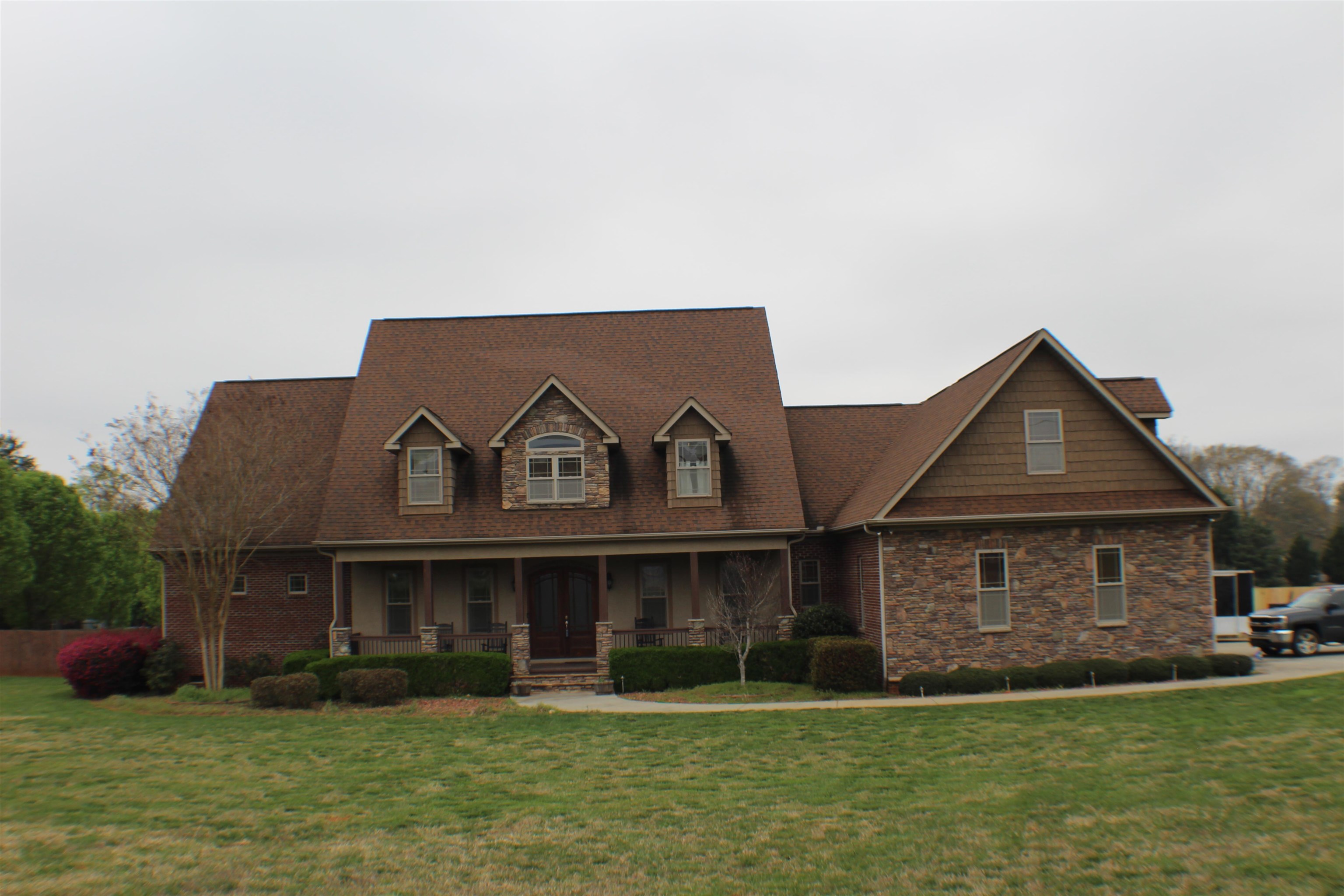 428 Morrow Road Spartanburg, SC 29303 - Photo 1 of 7 Gallery Image 1