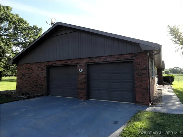 $625,000 | 16586 Highway Ww Lebanon Mo 65536, Lebanon, MO 65536