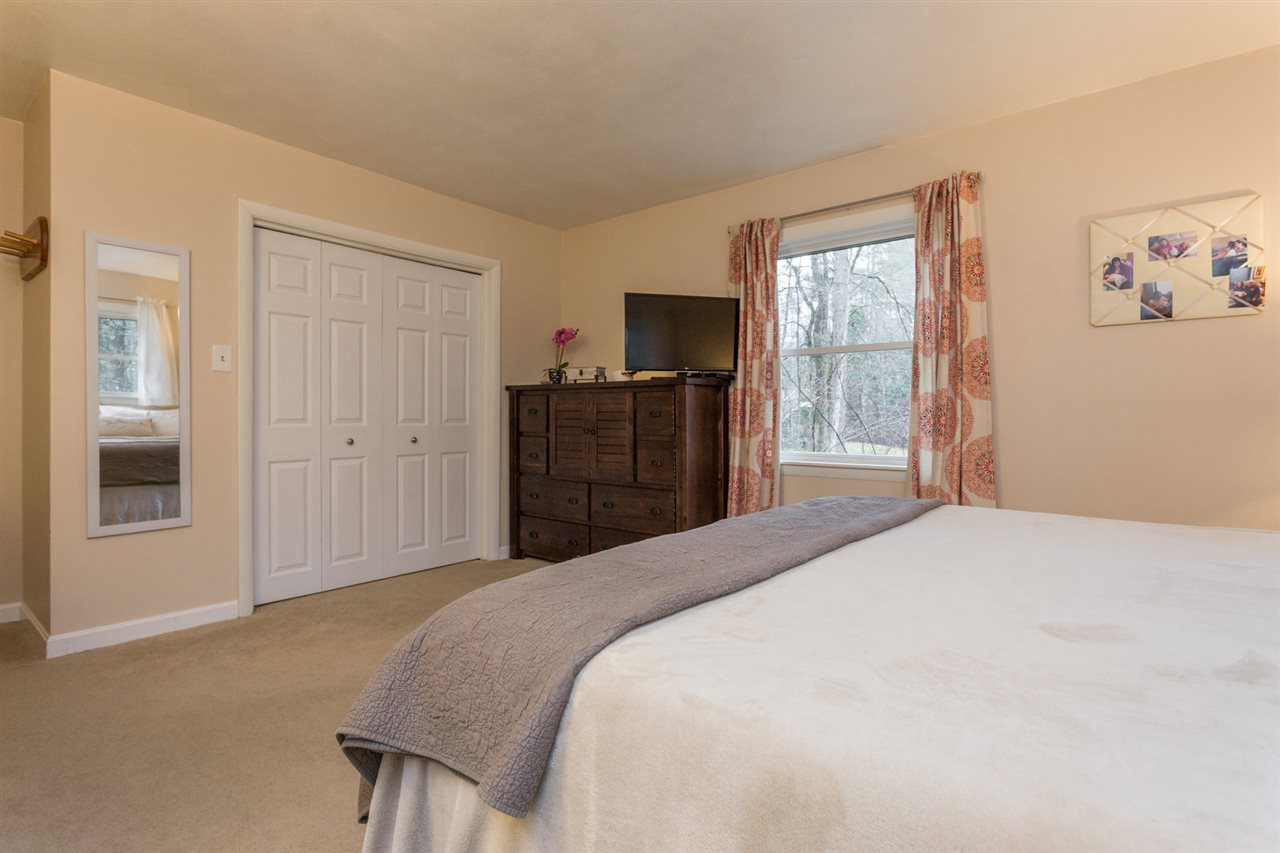 49 River Road Stratham, NH 03885 - Photo 22 of 34