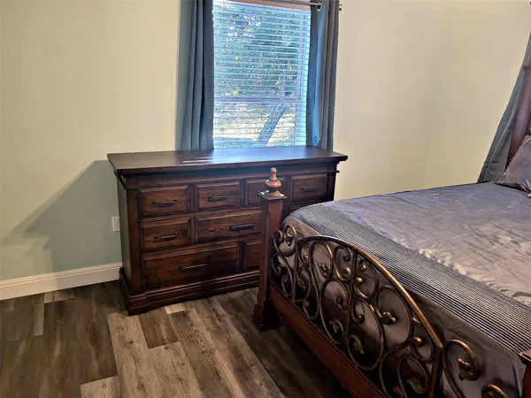 $2,990 | 1526 Lakeside Drive West, Canyon Lake, TX 78133