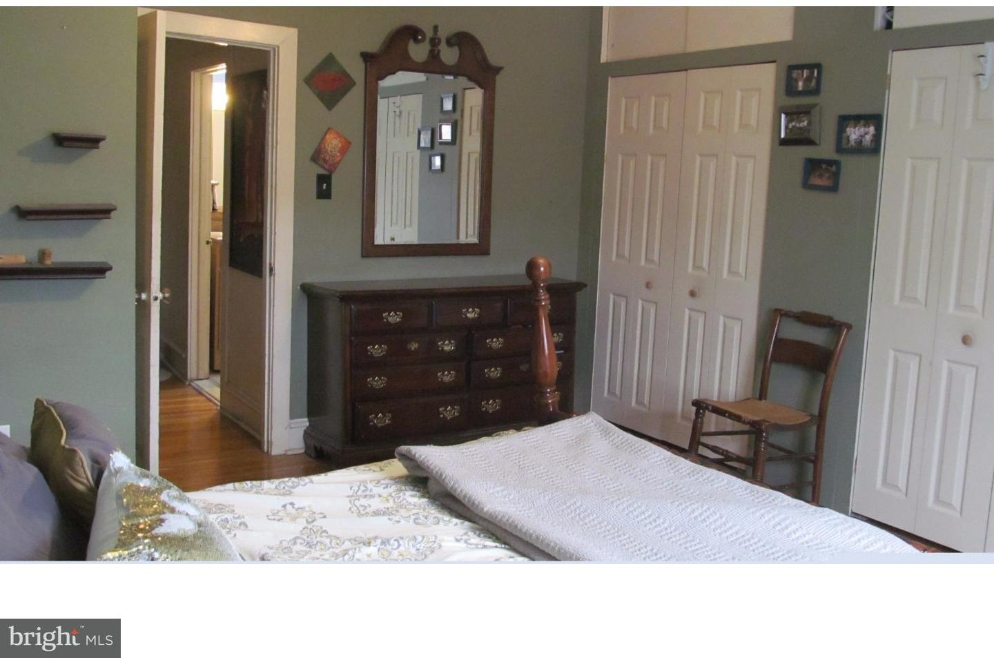 4409 Sherwood Road Philadelphia, PA 19131 - Photo 8 of 11 Gallery Image 8