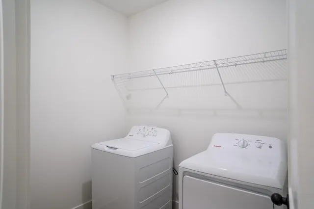 a view of a hallway with a entryway