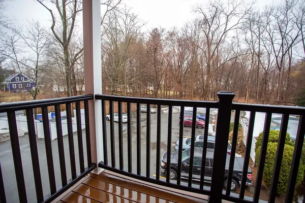 $2,600 | 5 Washington Street, Unit C9, Reading, MA 01867