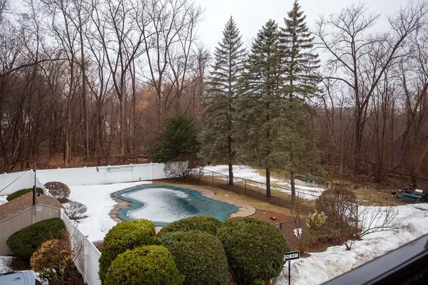 $2,600 | 5 Washington Street, Unit C9, Reading, MA 01867