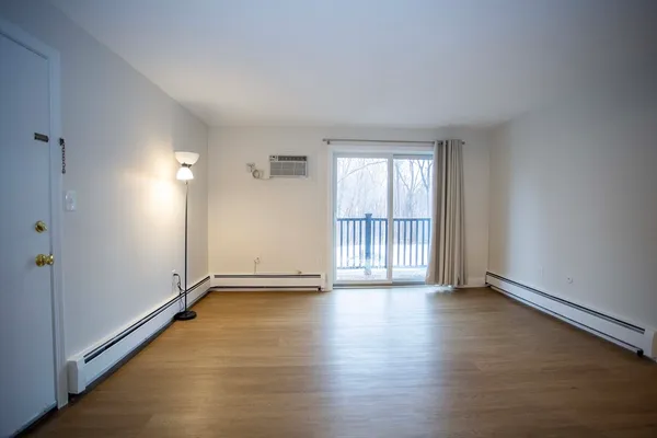 $2,600 | 5 Washington Street, Unit C9, Reading, MA 01867