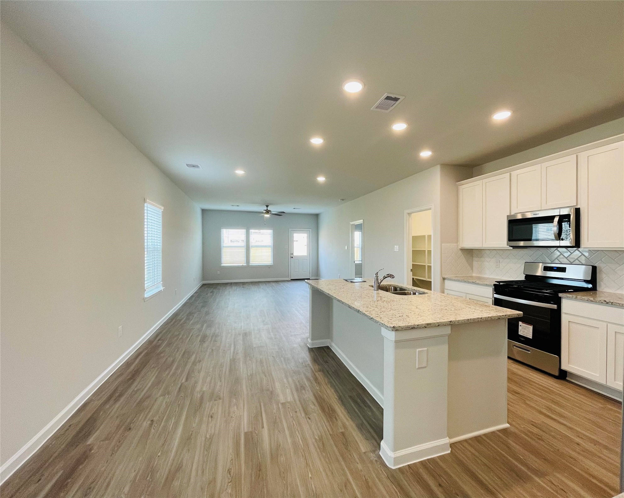 5830 Fresh View Court Katy, TX 77493 - Photo 3 of 12