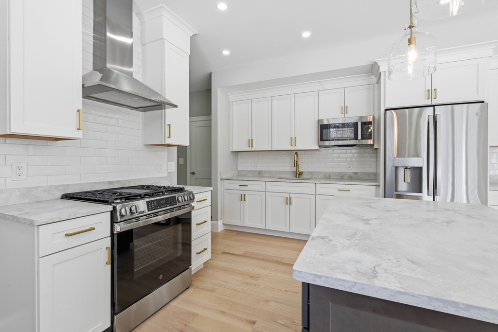 66 Parish Road, Unit 4R Georgetown, MA 01922 - Photo 13 of 42